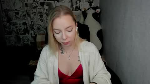 Martha Cameron online show from 12.09.24