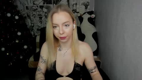 Martha Cameron online show from 12.23.24