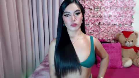 DONT FORGET TO FOLLOW ME AND GIVE ME A THUMBS UP GUYS- martha online show from 12.24.24
