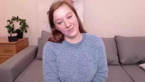 Snapshot of marthasimons chatting on 12.19.24 Martha online show from 12.19.24
