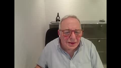 Snapshot of martin_1947 chatting on 12.17.24 martin_1947 online show from 12.17.24