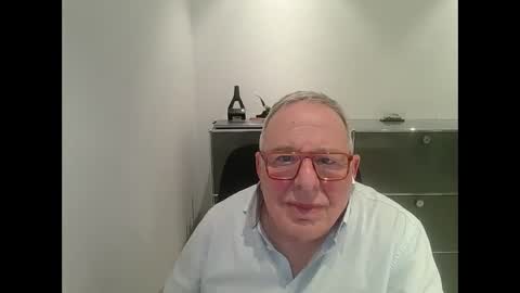 Snapshot of martin_1947 chatting on 02.21.25 martin_1947 online show from 02.21.25
