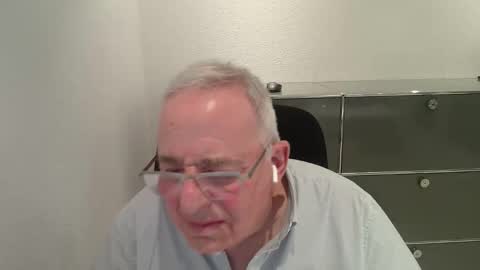 Snapshot of martin_1947 chatting on 03.06.26 martin_1947 online show from 03.06.26