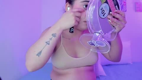 Snapshot of martina_connor1 chatting on 06.05.26 C A R O L I N A online show from 06.05.26