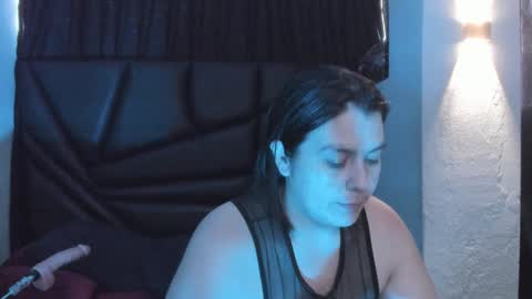 Snapshot of martina_foxy_ chatting on 01.07.25 MARTINA online show from 01.07.25