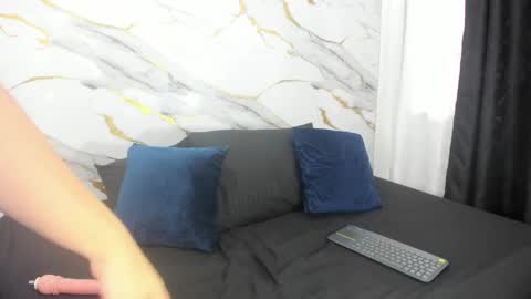 Snapshot of martina_lopezz1 chatting on 02.06.25 Martina online show from 02.06.25