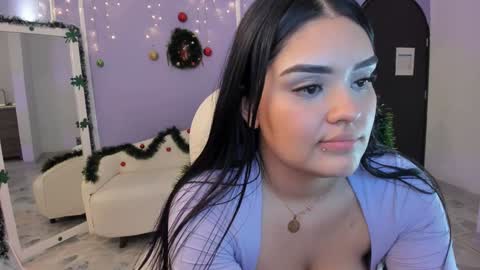 Snapshot of martina_saenz1 chatting on 12.05.24 Martina  online show from 12.05.24