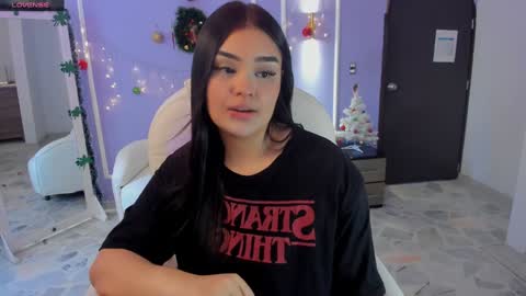 Snapshot of martina_saenz1 chatting on 01.06.25 Martina  online show from 01.06.25