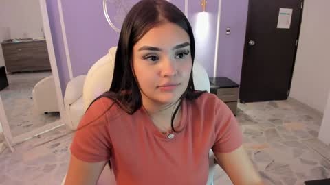 Snapshot of martina_saenz1 chatting on 01.20.25 Martina  online show from 01.20.25