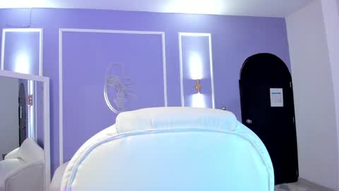 Snapshot of martina_saenz1 chatting on 01.22.25 Martina  online show from 01.22.25
