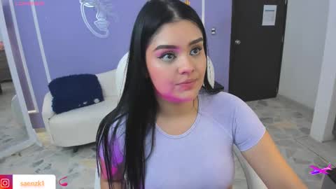 Snapshot of martina_saenz1 chatting on 03.07.25 Martina  online show from 03.07.25