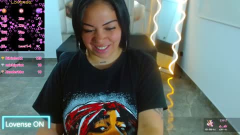 Hey im martina online show from 01.04.25