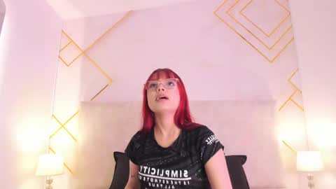 Martina  online show from 11.17.25