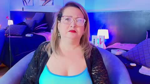 Martina Caicedo online show from 03.09.25