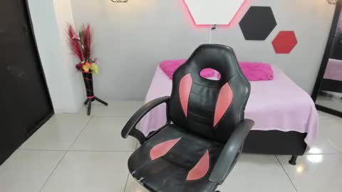 Martina online show from 12.15.24