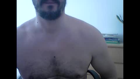 Snapshot of martinero1988 chatting on 02.04.25 martinero1988 online show from 02.04.25