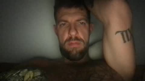 Snapshot of martinmagic467659 chatting on 10.21.25 martinmagic467659 online show from 10.21.25