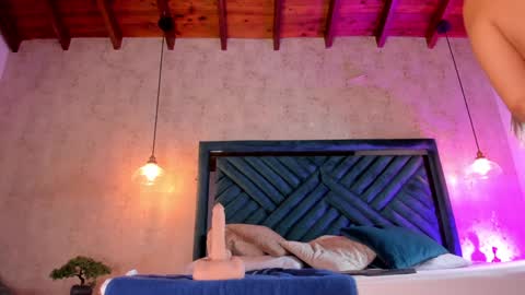 Martina online show from 01.28.25