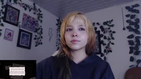 Snapshot of mary_janness chatting on 01.03.25                      100   online show from 01.03.25
