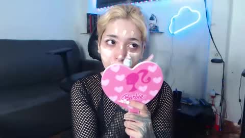 Snapshot of mary_janness chatting on 02.23.25                      100   online show from 02.23.25