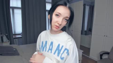 Snapshot of mary_loky chatting on 01.10.26 Mary online show from 01.10.26