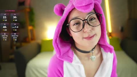 Snapshot of mary_shiota chatting on 12.19.24 HelIo  Everyone Im MaryWelcome  to my room and  lets have  a good  time  together with me   online show from 12.19.24