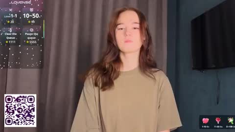 Snapshot of mary_smit chatting on 10.07.25 mary online show from 10.07.25