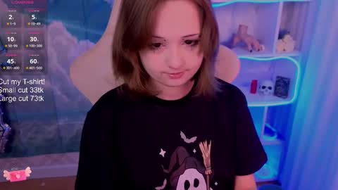 Snapshot of mary_u chatting on 11.02.25 Ur Mary online show from 11.02.25