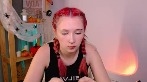 Snapshot of marylanee chatting on 10.24.25 Mary online show from 10.24.25