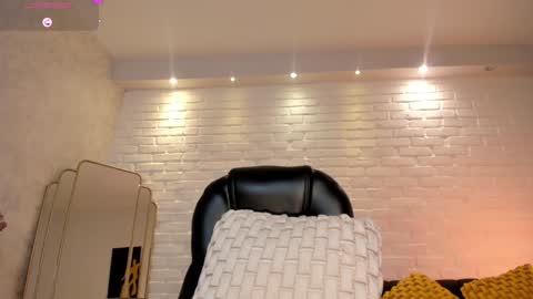  Mary  online show from 02.07.25