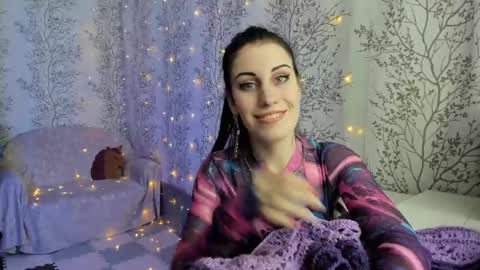 Snapshot of marylou_ chatting on 02.21.25 Mary Lou online show from 02.21.25
