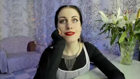 Snapshot of marylou_ chatting on 02.27.25 Mary Lou online show from 02.27.25