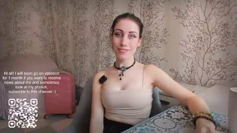 Snapshot of marylou_ chatting on 07.19.26 Mary Lou online show from 07.19.26