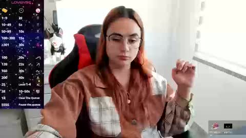 Snapshot of maryluna95 chatting on 09.19.25 Dulce Maria online show from 09.19.25