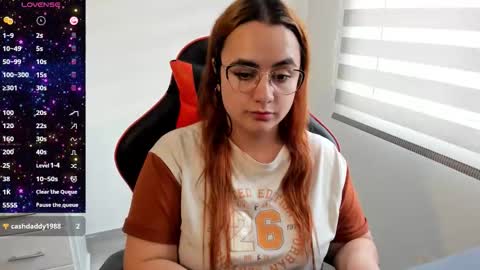 Snapshot of maryluna95 chatting on 09.24.25 Dulce Maria online show from 09.24.25