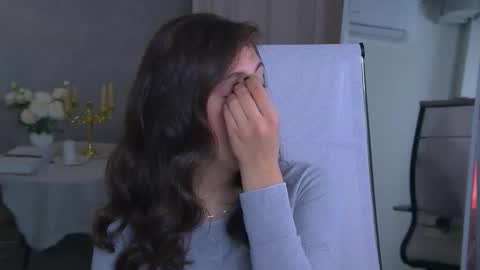 Mary Miller online show from 11.08.25