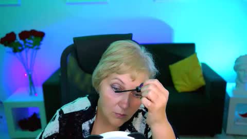 marymogan online show from 10.09.25