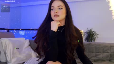 Marina online show from 12.17.24