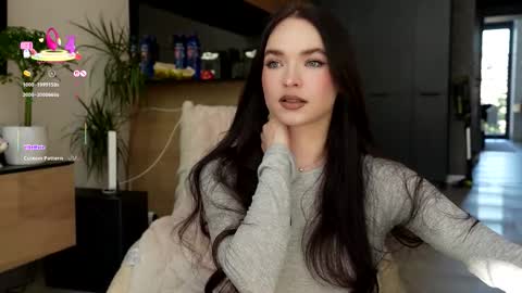 Snapshot of marypsiss chatting on 10.20.25 Marina online show from 10.20.25