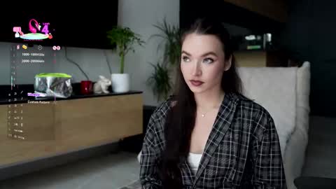 Snapshot of marypsiss chatting on 10.27.25 Marina online show from 10.27.25