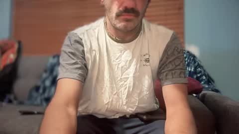 Snapshot of masculinehole chatting on 10.30.25 Masculine Hole online show from 10.30.25