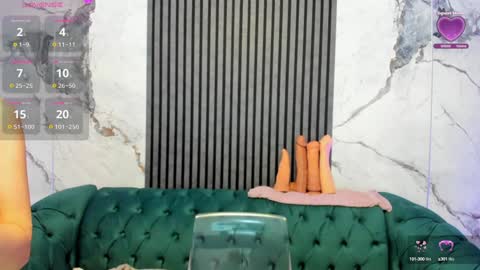 Daiana Danieleaida online show from 12.09.24