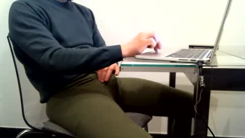 Mask07 online show from 01.17.25