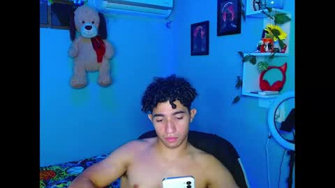 mask_david online show from 10.17.25