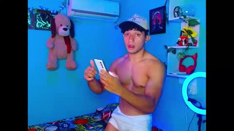 mask_david online show from 10.17.25