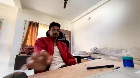 Snapshot of maskboyz2004 chatting on 12.03.24 Mask Boy online show from 12.03.24