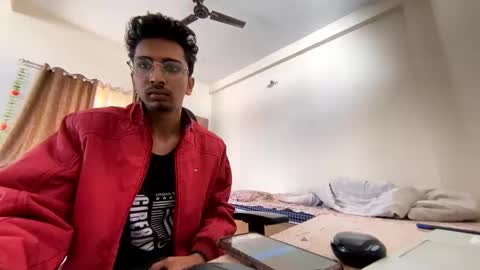 Snapshot of maskboyz2004 chatting on 12.16.24 Mask Boy online show from 12.16.24