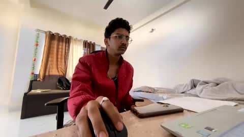 Snapshot of maskboyz2004 chatting on 01.08.25 Mask Boy online show from 01.08.25