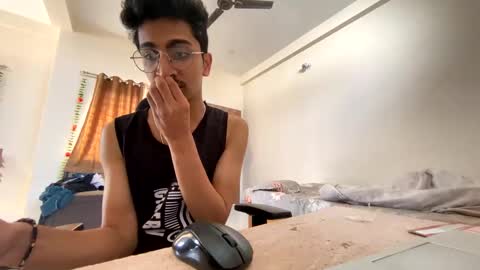 Snapshot of maskboyz2004 chatting on 01.16.25 Mask Boy online show from 01.16.25