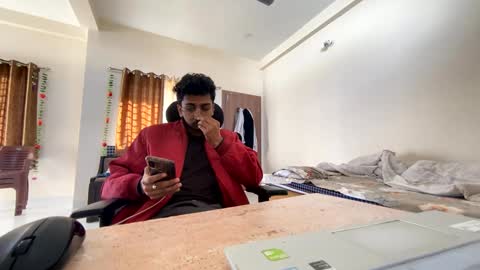 Snapshot of maskboyz2004 chatting on 02.02.25 Mask Boy online show from 02.02.25